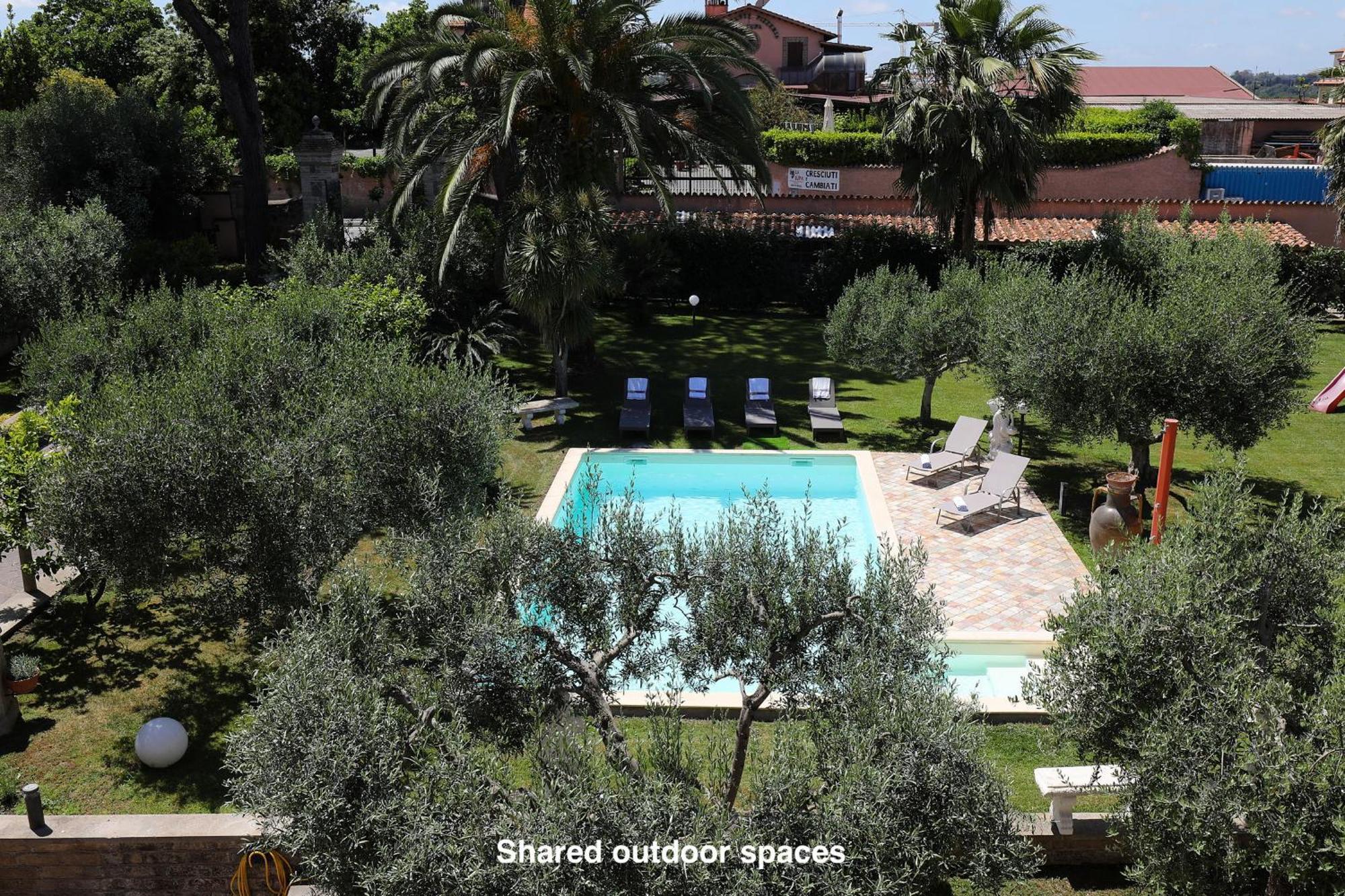Villa Con Piscina Rom